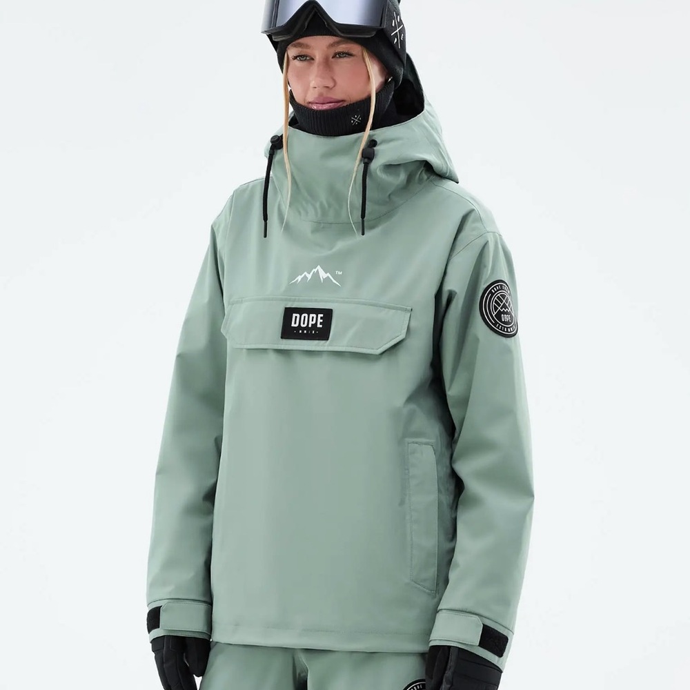 DOPE Women's Mint Green Ski Jacket